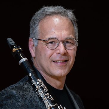 Antonio   Tinelli, clarinet  (Italy/Switzerland)